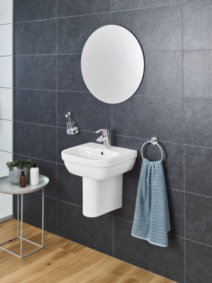 Grohe Eurosmart Tek Kumandalı Lavabo Bataryası
S-Boyut - 33265002 - 4