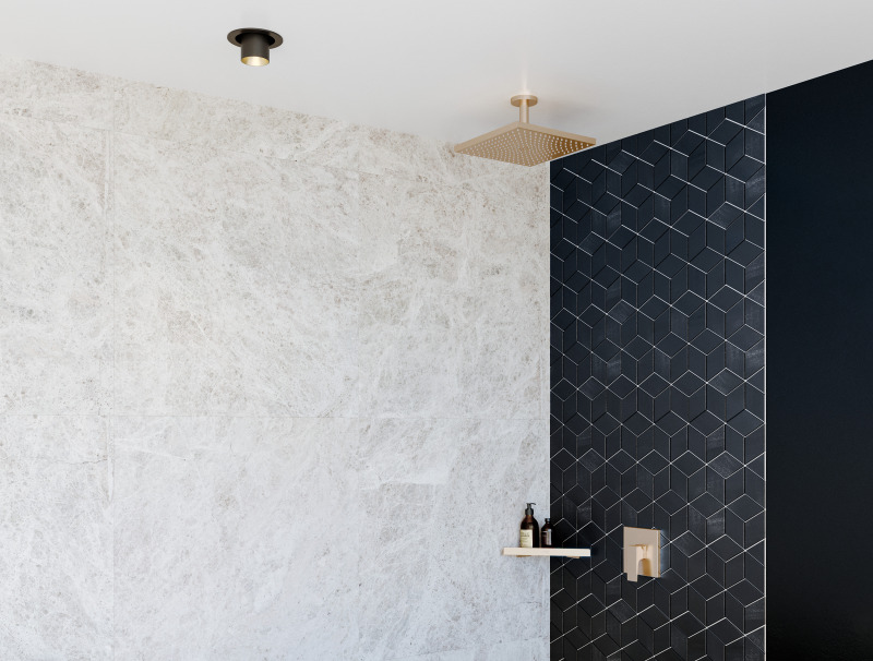 HansGrohe Metropol Tek Kollu Duş Bataryası Ankastre Montaj, Çubuk Volan İle - 32565140 - 2