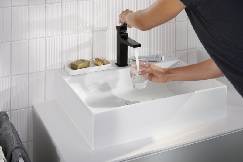HansGrohe Metropol Tek Kollu Lavabo Bataryası 110 Çubuk Volan Ve Bas - Aç Gider Seti İle - 32507670 - 3