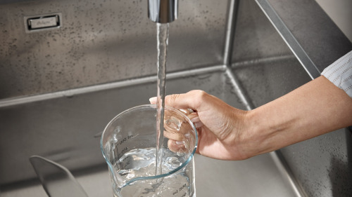 HansGrohe Talis M54 Tek Kollu Eviye Bataryası 270, Çekilebilir Gaga, 1Jet, Sbox - 72809000 - 2