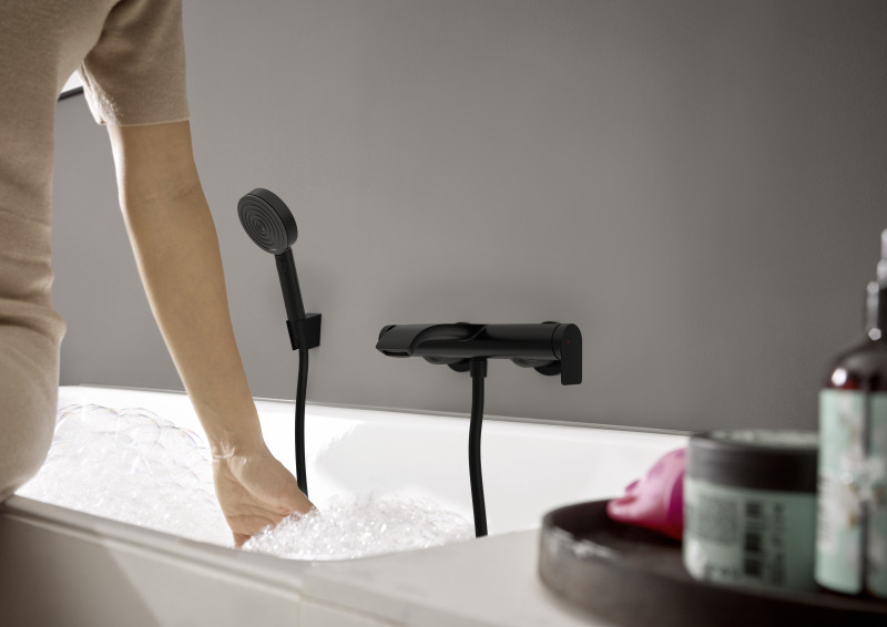 HansGrohe Vivenis Tek Kollu Banyo Bataryası Aplike Montaj - 75420670 - 2